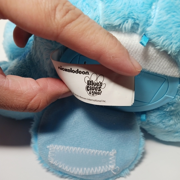 Blue's Clues Peekaboo Blue Plush Stuffed Animal Interactive Toy Dog - Picture 7 of 13